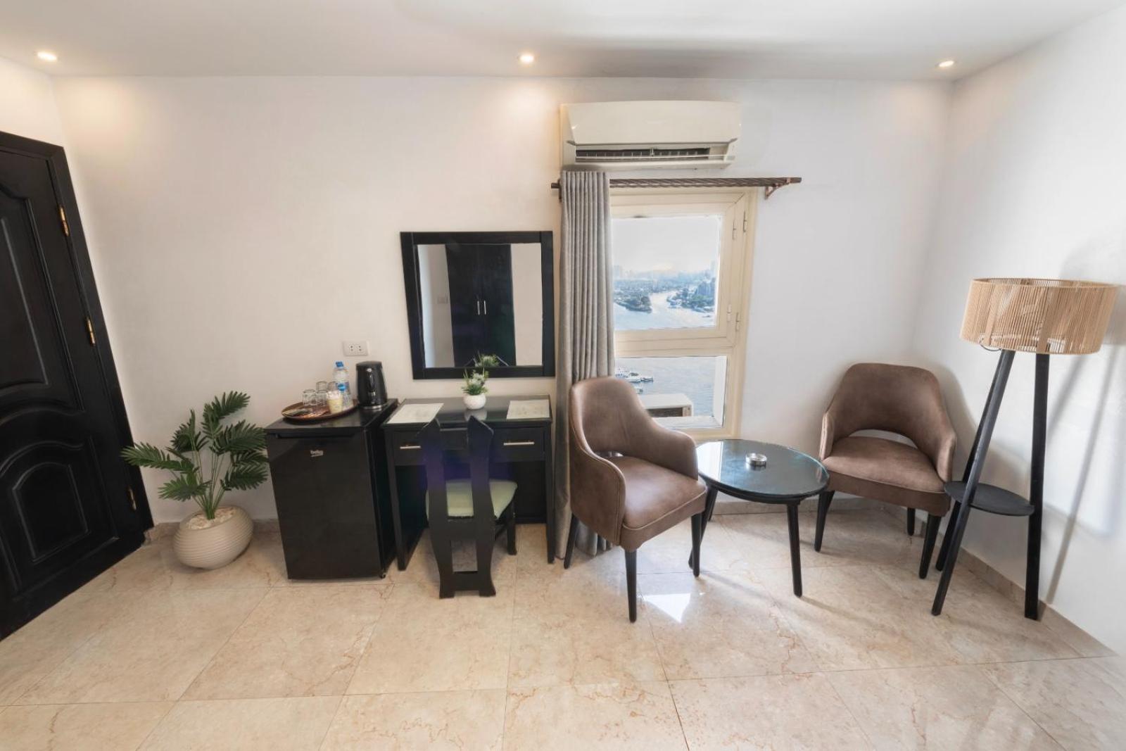 Nile View Inn Кайро Екстериор снимка